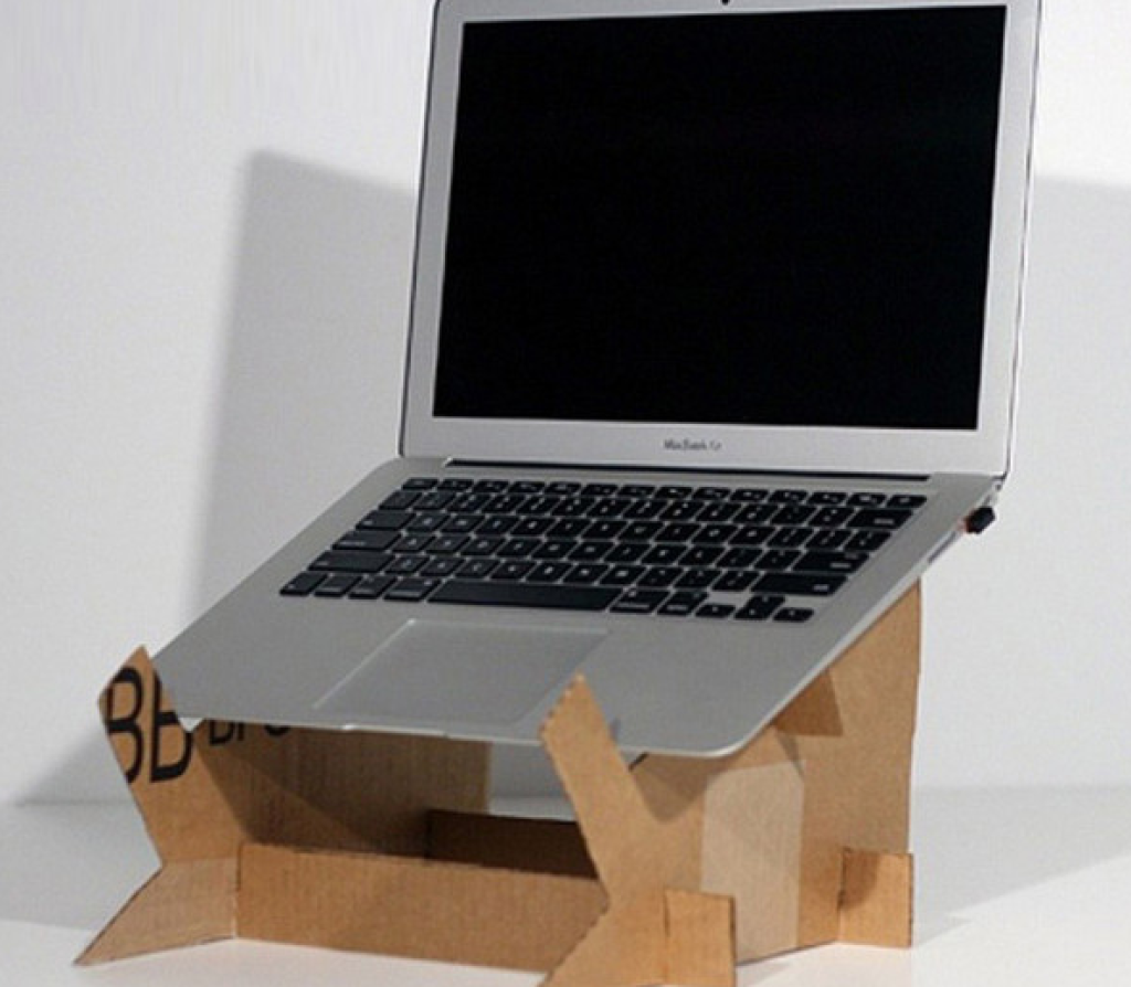 How to Make a Laptop Stand Out of Cardboard