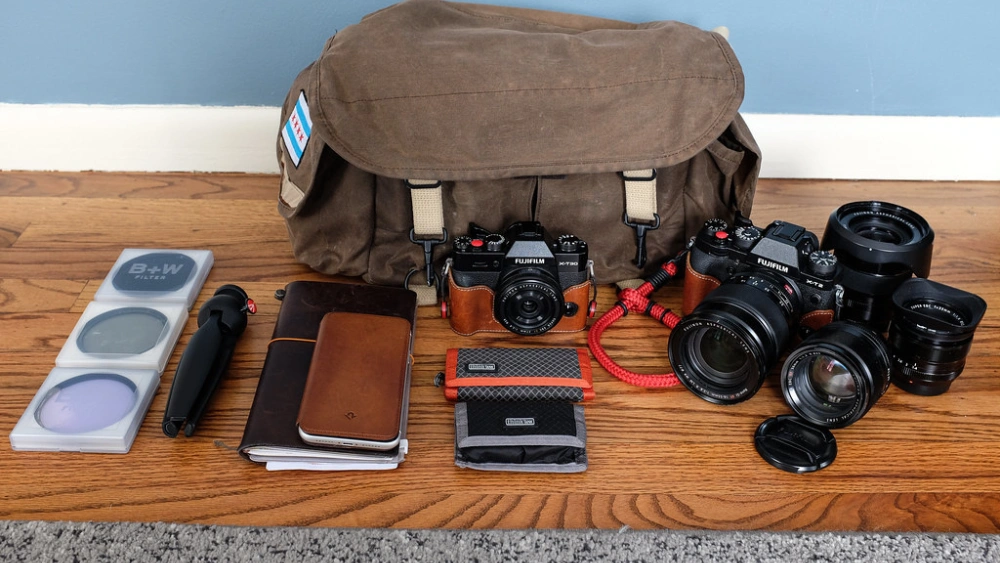 Can You Put Camera in Checked Bag: Essential Travel Safety Tips