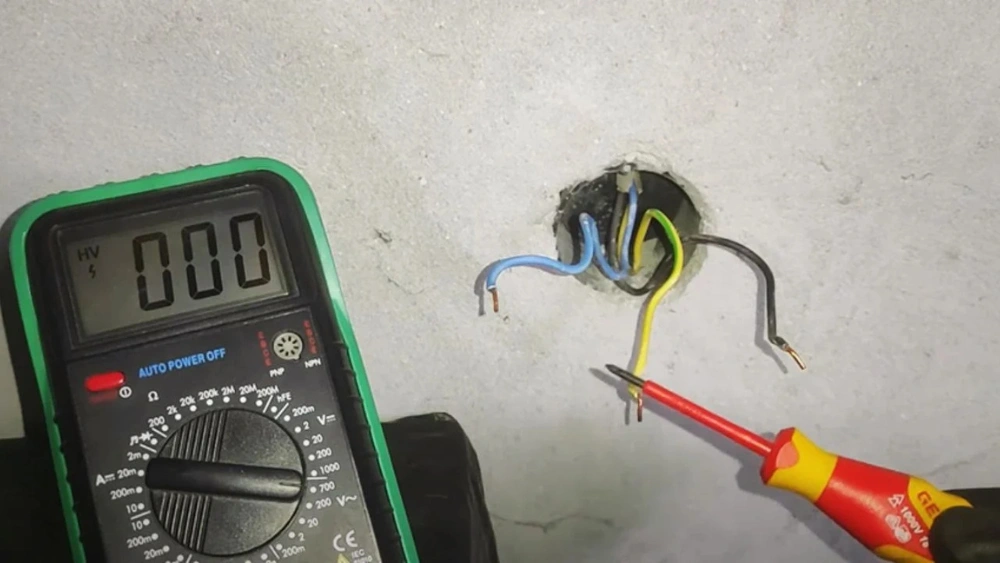 How to Test for a Live Wire With a Multimeter: Quick & Safe Guide