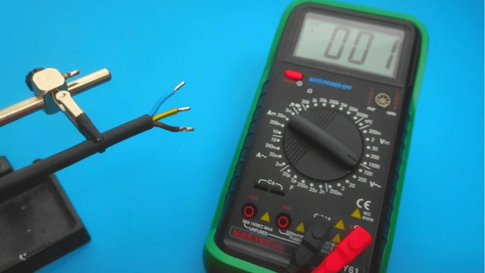 How to Test Grounding Mat With Multimeter: Quick & Easy Guide